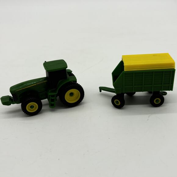 John Deere Die Cast Farm Tractors Combines Club Car Trailers 8pc Horse Carrier - Picture 8 of 10